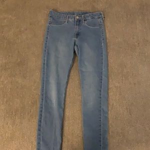 Skinny jeans